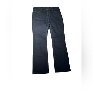 Mac dream flared dark blue denim jeans